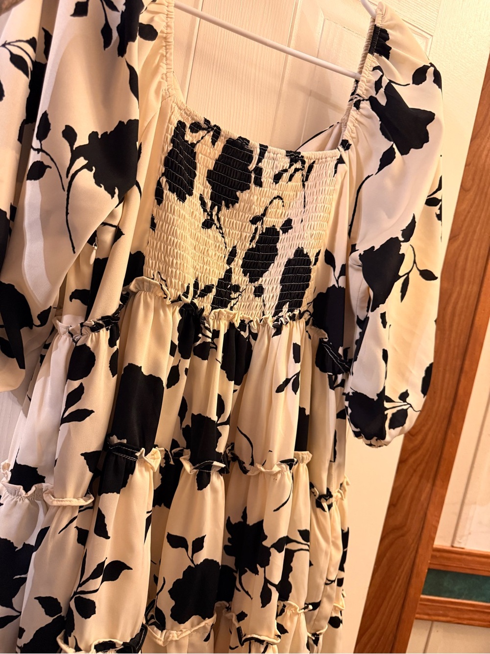 David & Dani Cream and Black Floral Tiered Smocked Mini Dress Size L